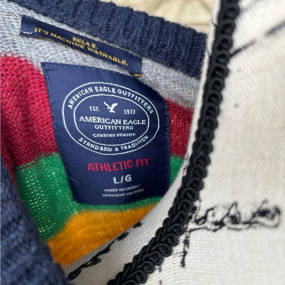 Rainbow striped sweater American eagle - Picture 3 of 3